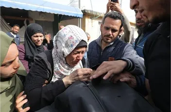 آلاف المرضى والجرحى في غزة يواجهون خطر الموت
