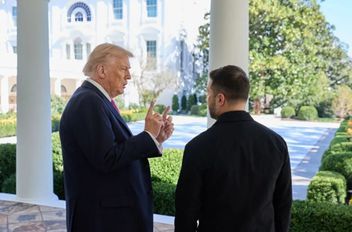 ترامب يحذر زيلينسكي من "الدمار" إذا لم يبرم اتفاقًا مع بوتين
