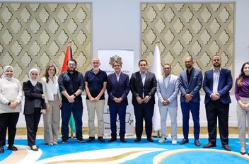 وزير الشباب يلتقي الفائزين بجائزة الحسين بن عبدالله الثاني للعمل التطوعي