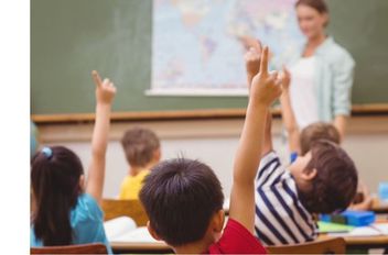 اتحاد العمال: عملية تسجيل عقود المعلمين في المدارس الخاصة تسير بشكل منتظم
