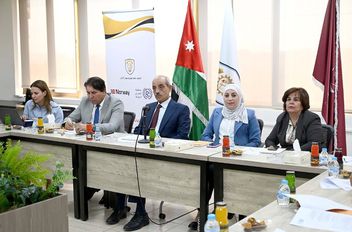 نقاش موسّع حول آليات الحماية والإنصاف للعمال في مواجهة العنف المهني