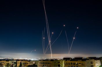 الدفاع الإيرانية: أصبحنا أقوى بكثير مما كنا عليه خلال حرب الـ12 يومًا

