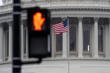 أمريكا ترحّل أكثر من نصف مليون مهاجر غير شرعي منذ عودة ترامب