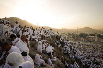 توقيع اتفاقية ترتيب شؤون الحجاج الأردنيين وعرب 48