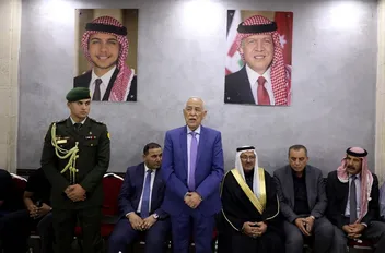 مندوبًا عن الملك وولي العهد .. العيسوي يعزي عشائر الظهراوي وحداد والخراشقة والمحمد وأبو جبارة