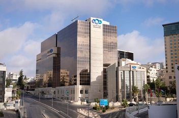 818.1 مليون دولار أمريكي أرباح مجموعة البنك العربي بنهاية الربع الثالث من العام 2025