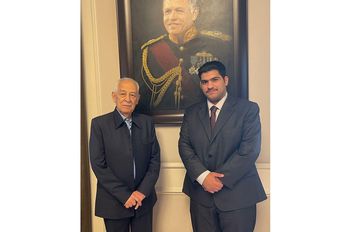 آل خطاب يلتقي رئيس الديوان الملكي الهاشمي العامر