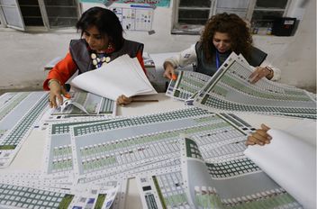 نسبة المشاركة في الانتخابات التشريعية في العراق تتجاوز 55%
