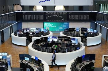 الأسهم الأوروبية ترتفع إلى مستويات قياسية