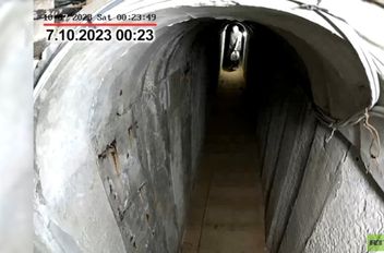 "هآرتس": يحيى السنوار خدع القوات الإسرائيلية في خان يونس