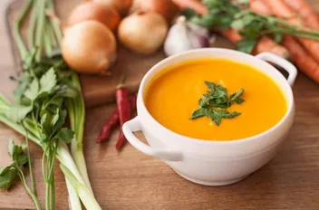 شوربة العدس