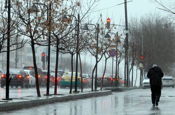 حالة من عدم الاستقرار الجوي تؤثر على المملكة اعتباراً من اليوم
