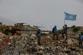 الاحتلال يوضح ملابسات استهدافه لعناصر من "اليونيفيل"