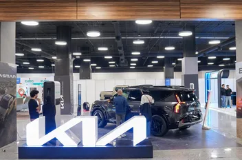 "الوطنية العربية للسيارات" تبرز تقنياتها الذكية والمستدامة في معرض "سمارتك الأردن 2025"