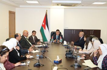 اجتماع في وزارة النقل لبحث تقييم إدارة التغيير والثقافة الرقمية