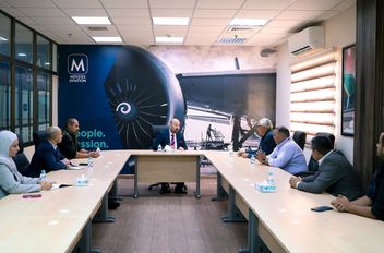 بحث تطوير قدرات الشحن الجوي بمطار "الملك الحسين" بالعقبة