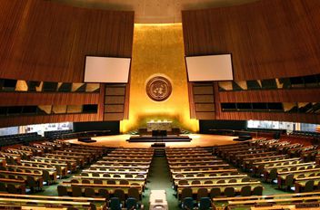 الجمعية العامة للأمم المتحدة تجدد ولاية "الاونروا" 
