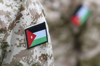 الجيش يدعو الأردنيين اللذين أتموا 17 عاماً لتفعيل وثيقة خدمة العلم