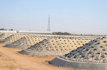 صورة توضيحية لصوامع قمح أفقية في منطقة الغباوي.