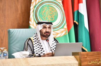 رحب البرلمان العربي، باعتماد الجمعية العامة للأمم المتحدة عددا من القرارات المهمة لصالح القضية الفلسطينية بأغلبية ساحقة، وفي مقدمتها التأكيد على حق الشعب الفلسطيني في تقرير مصيره وإقامة دولته المستقلة