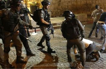 إصابة شاب برصاص الاحتلال عند جدار الفصل العنصري
