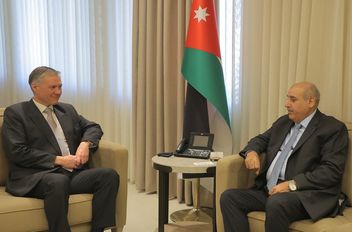 القاضي يلتقي السفير البريطاني