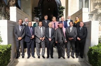 خلال لقائه وفدا من أكاديمية مضمار لتطوير الأداء والتنمية البشرية
