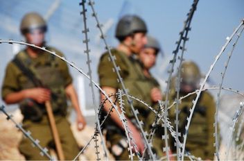 مناورات عسكرية إسرائيلية بالجليل الشرقي
