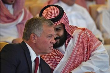 الملك وولي العهد السعودي يبحثان هاتفيا التطورات الإقليمية والعلاقات الثنائية