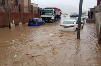 رئيس لجنة خدمات مخيم البقعة يوضح اسباب ارتفاع منسوب المياه بالمخيم اليوم