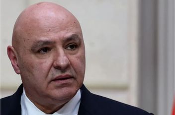 برقية من ترامب إلى عون .. ماذا جاء فيها ؟