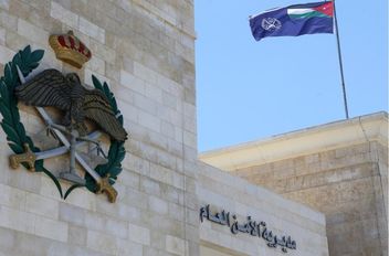 مصدر :مداهمة أمنية لخارجين عن القانون في الرمثا