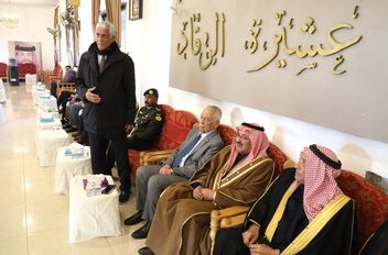 مندوبا عن الملك وولي العهد .. العيسوي يعزي الرقاد والعمرو