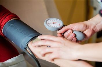 علامات مبكرة قد تنذر بارتفاع ضغط الدم