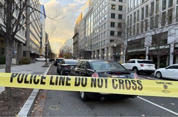 واشنطن توقف معالجة طلبات الهجرة للمواطنين الأفغان إلى أجل غير مسمى
