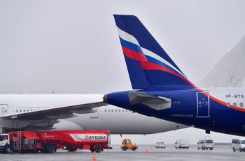 روسيا: فرض قيود على حركة الطيران بعدد من مطارات جنوب البلاد