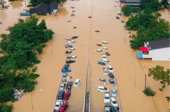 ارتفاع حصيلة ضحايا الفيضانات في تايلند وسومطرة الأندونيسية