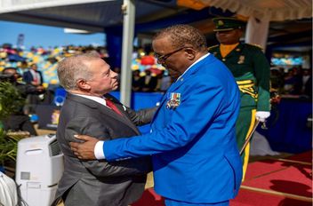 الملك يحضر حفل تنصيب رئيس جمهورية باربادوس