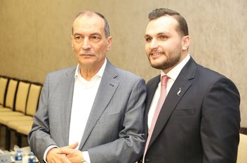 حبيبة ودروزة نسايب .. الحسنات طلب والكيلاني أعطى