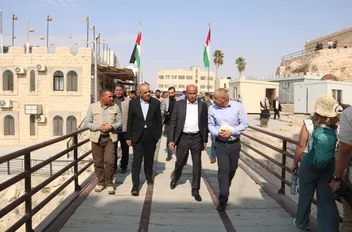 وزير السياحة والآثار: تطوير المنتج السياحي وتنمية السياحة في صلب خططنا لمحافظتي الطفيلة والكرك