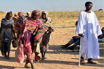 نازحون سودانيون فروا من الفاشر