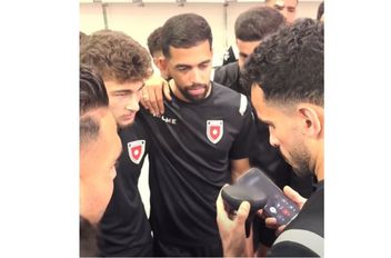 ولي العهد يرفع معنويات النشامى عبر اتصال هاتفي
