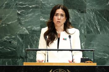 الإمارات تؤكد على أولوية التوصل لهدنة إنسانية فورية بالسودان
