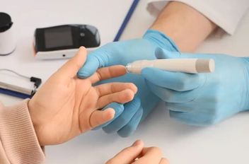 دراسة تكشف أثرا جانبيا غير متوقع لدواء سكري شهير