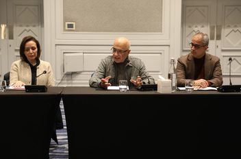 الهيئة المستقلة للانتخاب تُعقد لقاء تشاوريًا مع طلبة برنامج الماجستير