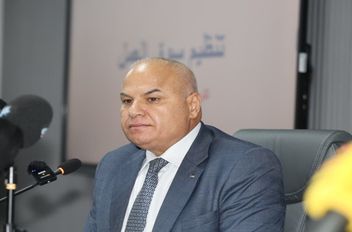 وزير العمل خالد البكار