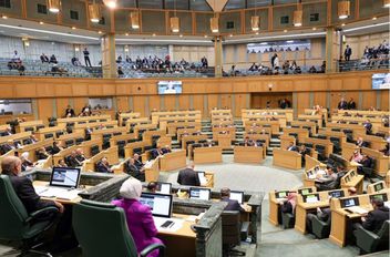 مبنى مجلس الأعيان في العبدلي وسط عمّان.