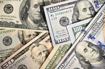 أمريكي دخل السوق يبحث عن جدته فربح مليون دولار
