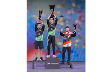 نايف الفالح ينتزع لقب بطولة FIA للشرق الأوسط وشمال أفريقيا للسباقات الإلكترونية في نهائي حافل في عمّان