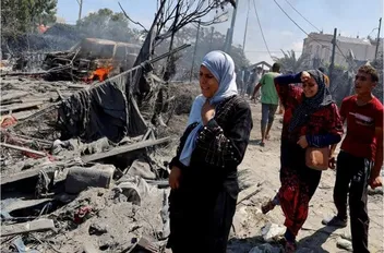 الدفاع المدني: ضحايا مجزرة خان يونس استشهدوا بمنطقة لجوء مصنفة آمنة
